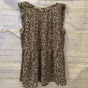 New never worn Maurice’s leopard print top